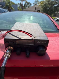 Cobra cb radio