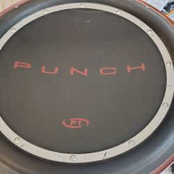  15-inch Rockford Fosgate Punch P1 subwoofer