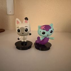 Gabby doll house figures