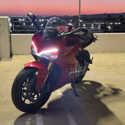 2017 Ducati Supersport s