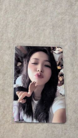SM Entertainment 2023 Briiny Photo Card Non-Sport Trading Card