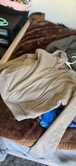 Guess sweater extra small
