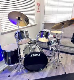 Drums