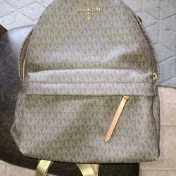 Michael Kors Slater Medium Signature Logo Backpack