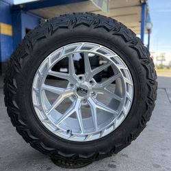 Xd Off-road 6x139 20x10 Offset-12 On used Tires