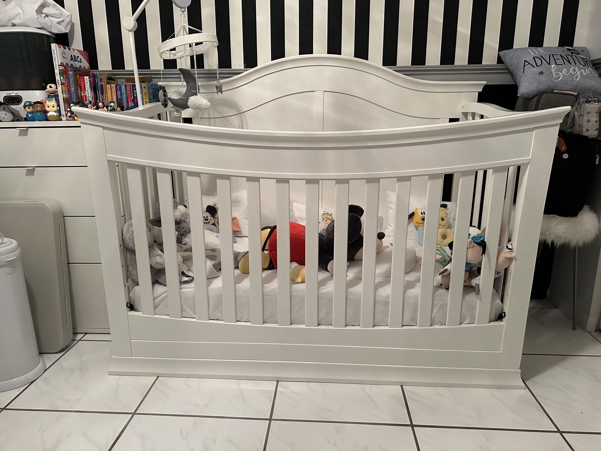 Nursery Meadow In Crib Davinci Meadow Crib