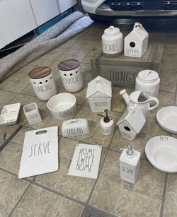 Rae Dunn Lot