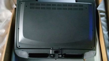 15 inch widescreen overhead car T.V.