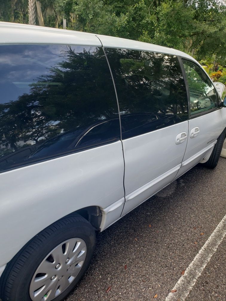 2000 Dodge Grand Caravan