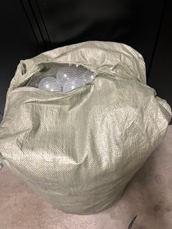 Pit balls white & clear 2.75in