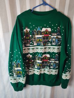 Vintage Green Christmas On Main Street Size Medium Sweatshirt