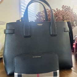 Burberry Hand Bag And Wallet 