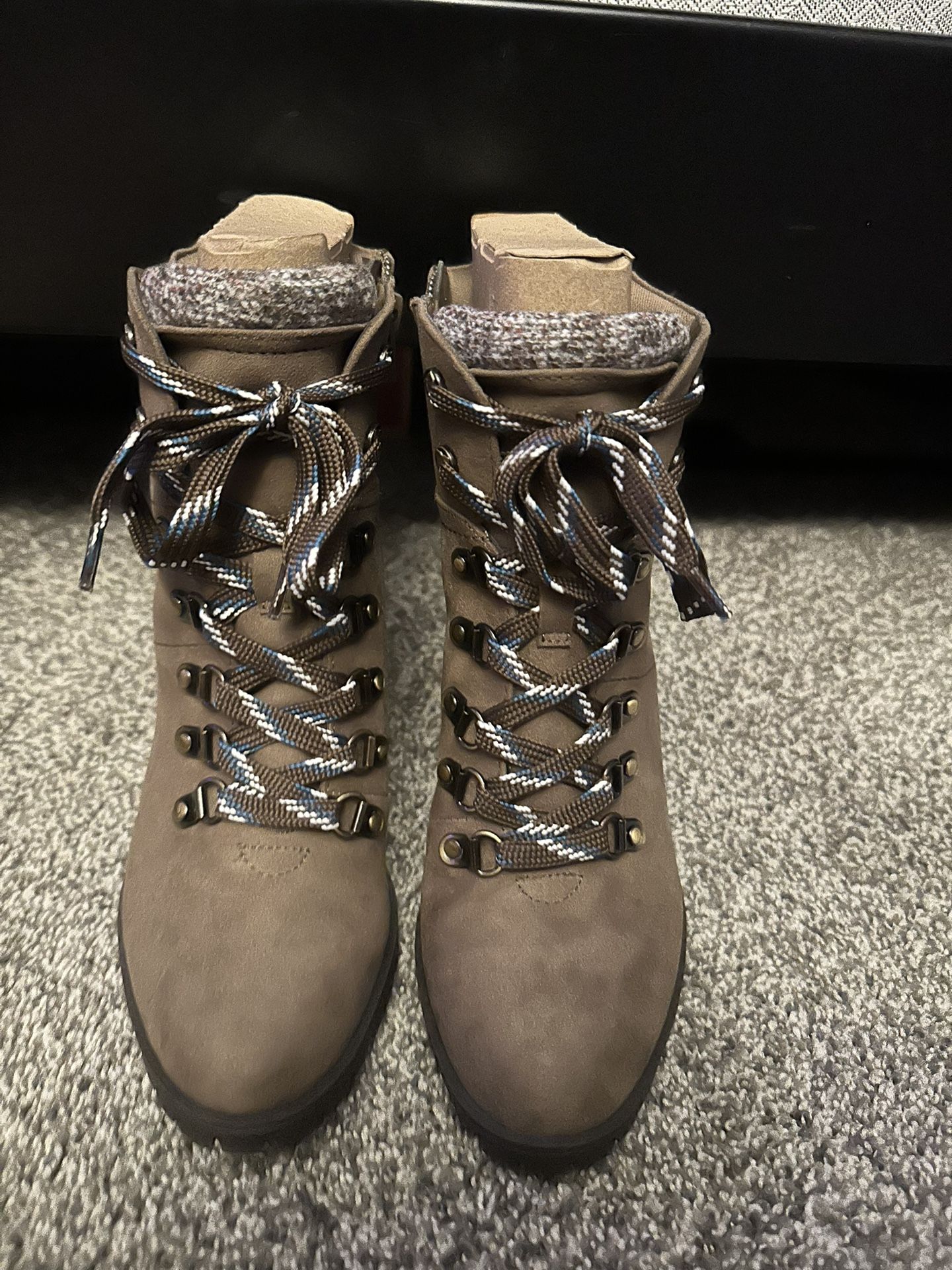 Boots Size 6 1/2 New In Box Never Worn