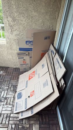 15 moving boxes! Home Depot