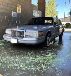 1993 Lincoln Town Car