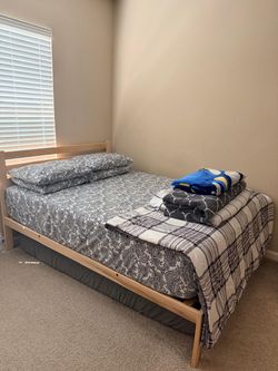 Full Size Wood Bed Frame & mattress