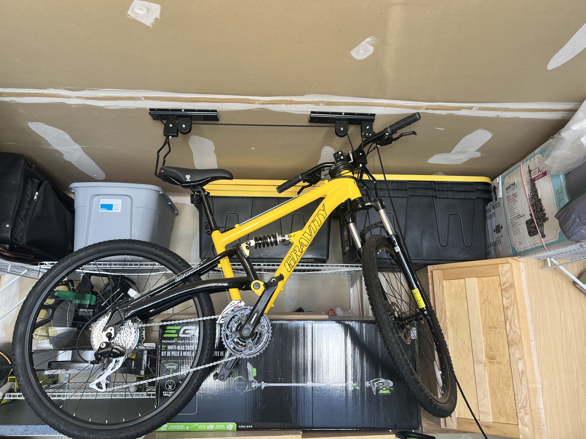Gravity FSX 1.0 Dual Full Suspension Mountain Bike With Disc Brakes