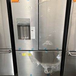 Frigidaire Stainless Steel French Door Refrigerator P5Q