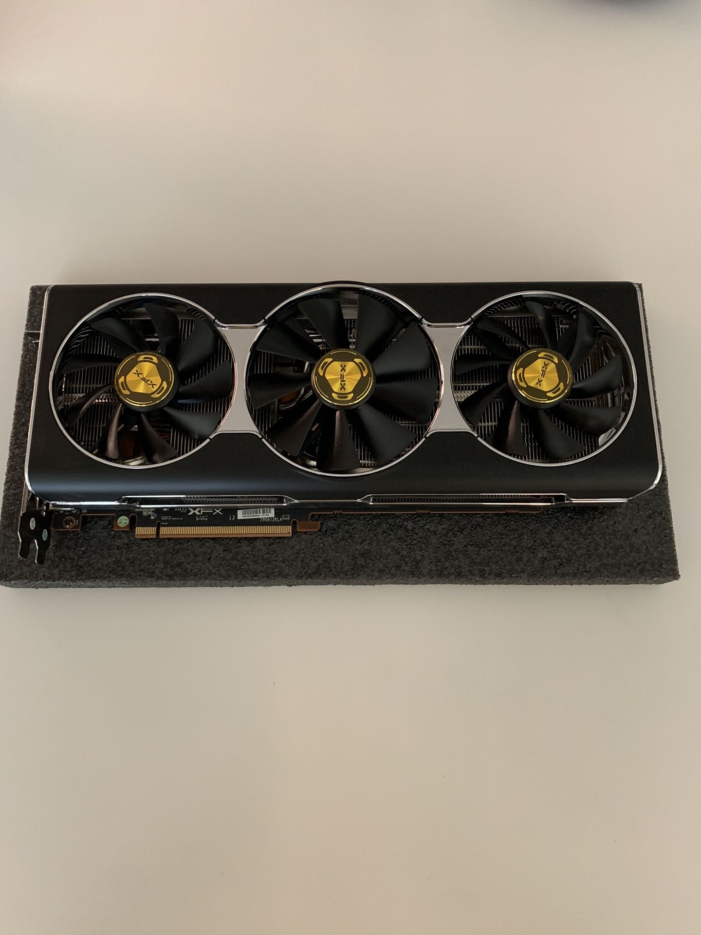 XFX RX 5700 XT 8GB THICC III Ultra (Gebraucht) in Bauma für CHF 114 - mit Lieferung auf