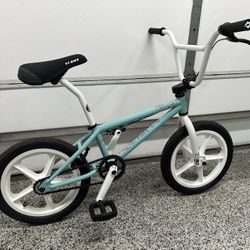 GT BMX Lil Performer Full Custom Build 16” Pit Bike