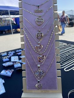 Mother’s Day Gifts 