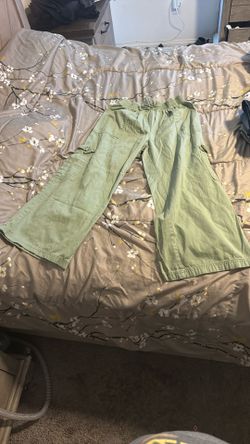 Girls Green Cargo Pants Size 12/14