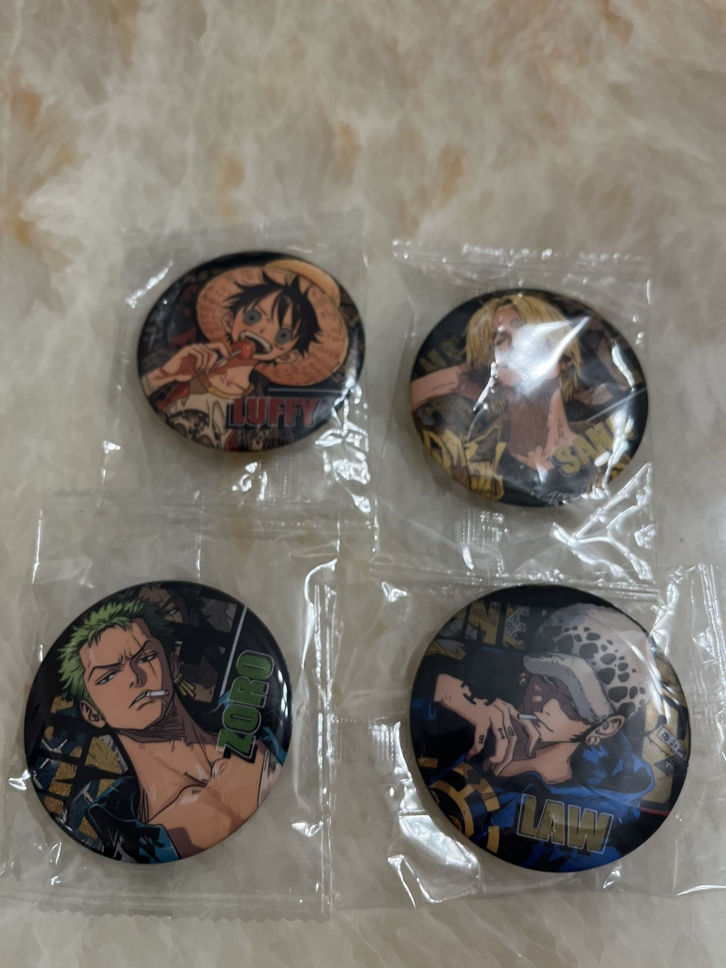 One piece Badge set 4pcs