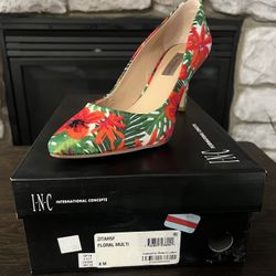 Women’s Size 8, Floral Shoes by I-N-C