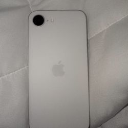 iPhone 16e