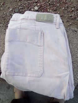 Men's sz 32 Calvin Klein jeans in Light Pink