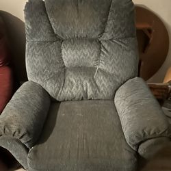 Small Recliner 
