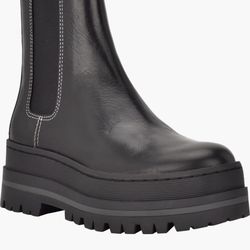 Brand new Marc Fisher LTD Pauline Lug Sole Chelsea Boot (Women) size 7