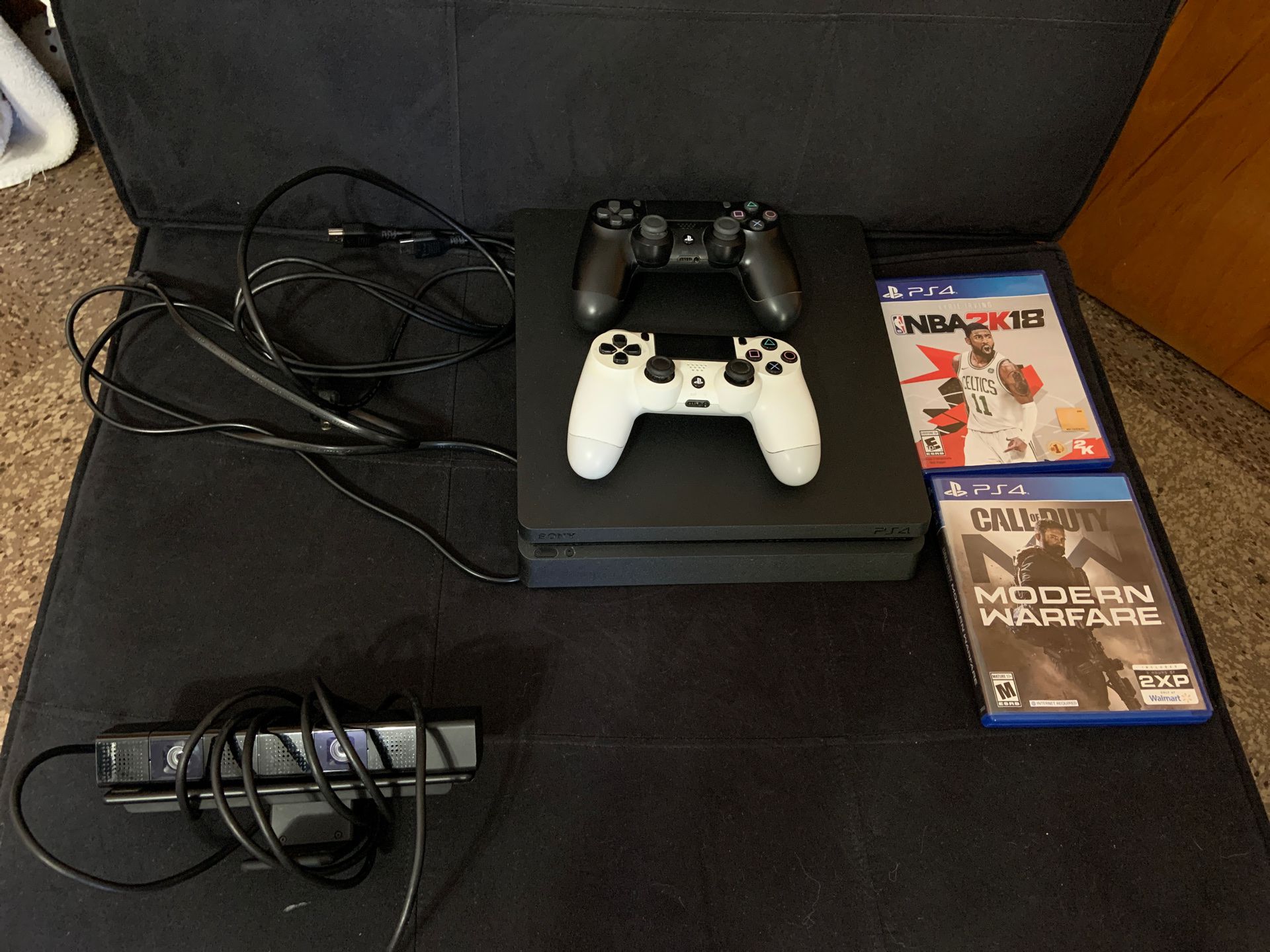 PS4 slim and games