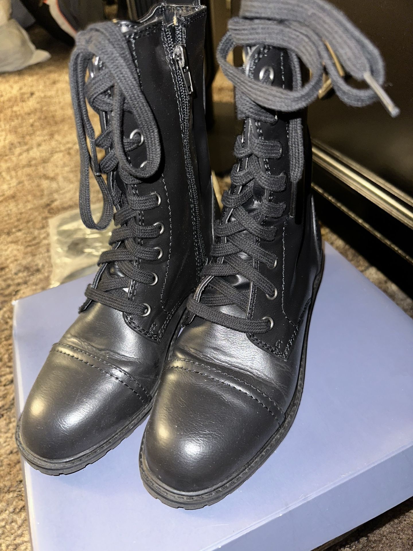 Black Boots