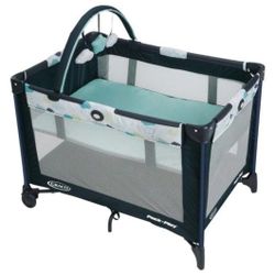 0538: Graco Pack and Play On the Go Playard | Includes Full-Size Infant Bassinet, Push Button Compact Fold, Stratus


