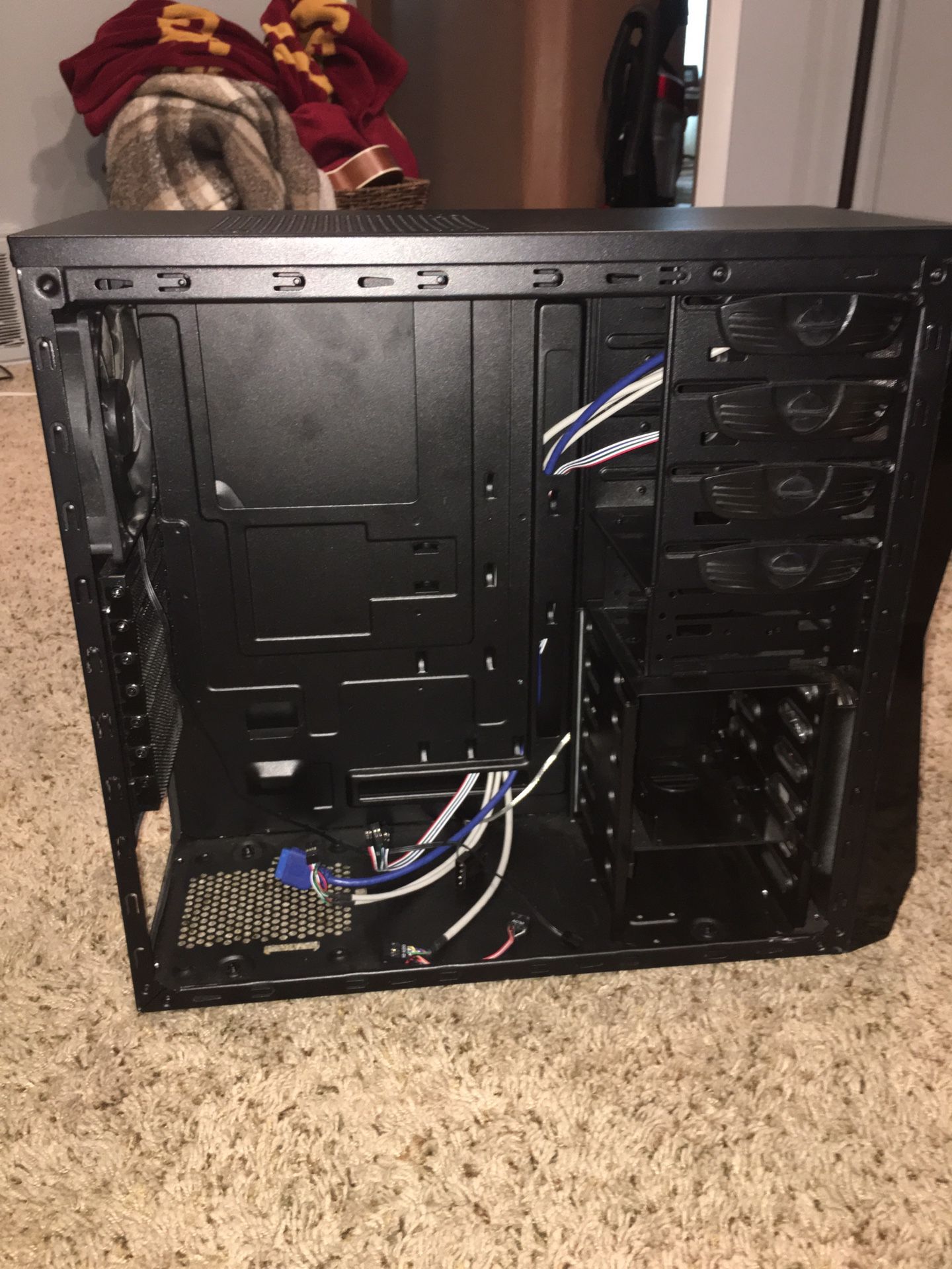 Rosewill Challenger mid ATX computer case