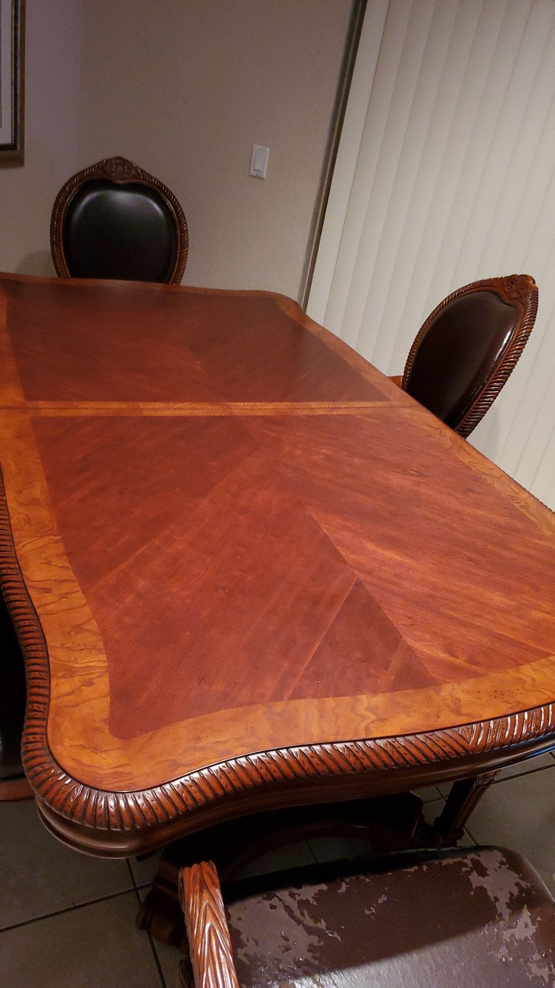 Baers Furniture, Wood dining room table with 6 chairs for Sale in
