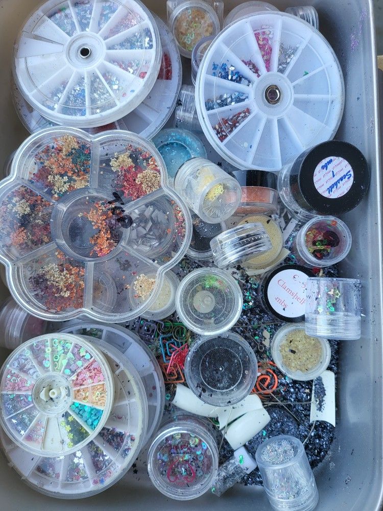 Acrylic Nail Powders N Glitters