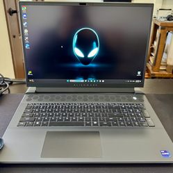 Alienware M18 R2 Gaming Laptop
