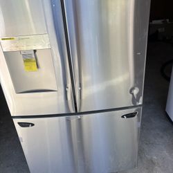 3 Pc Appliance For Sale Scratch & Dent 
