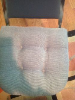 Seat cushions (dining/kitchen)