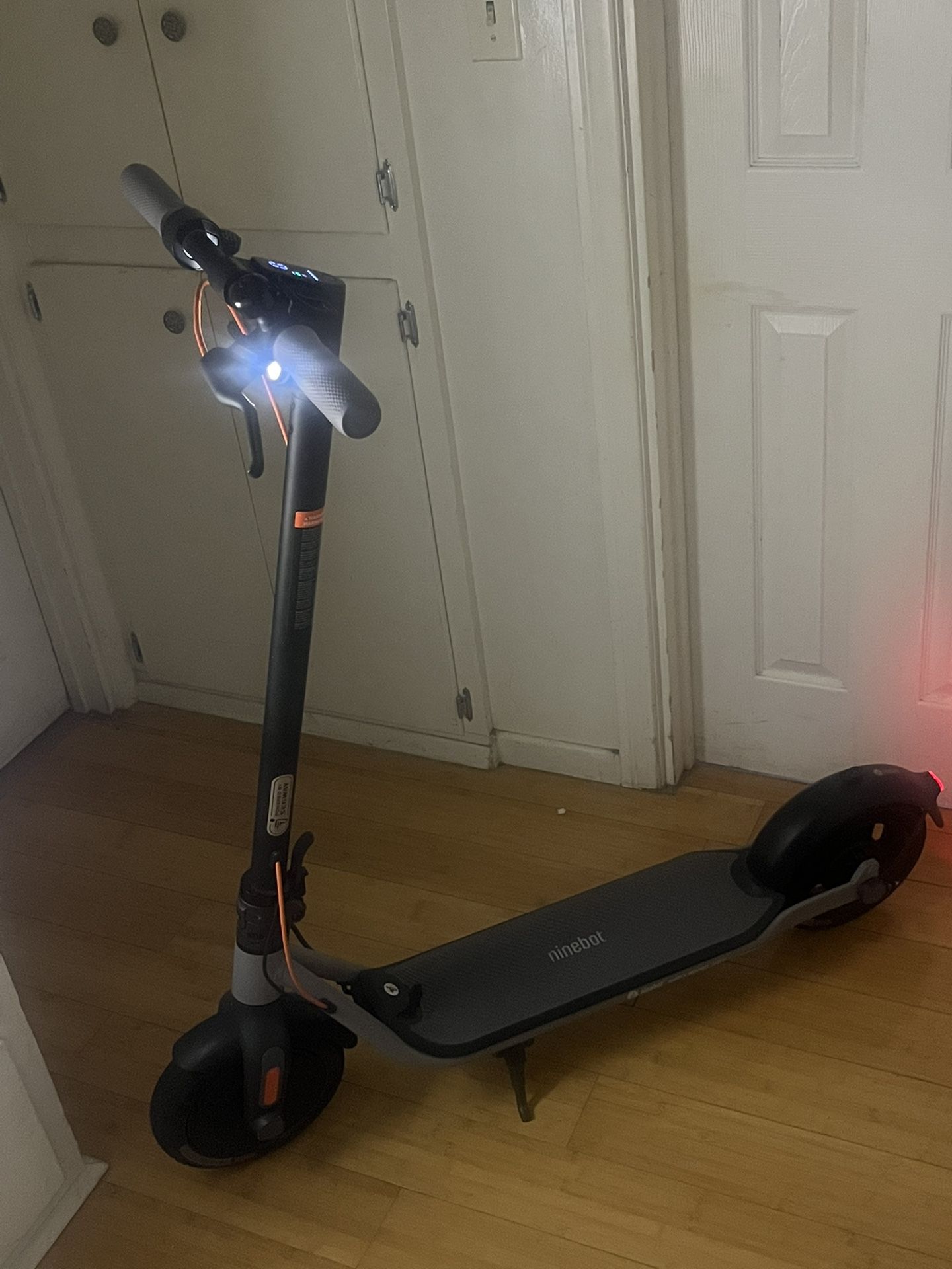 Segway Ninebot Kickscooter D40x