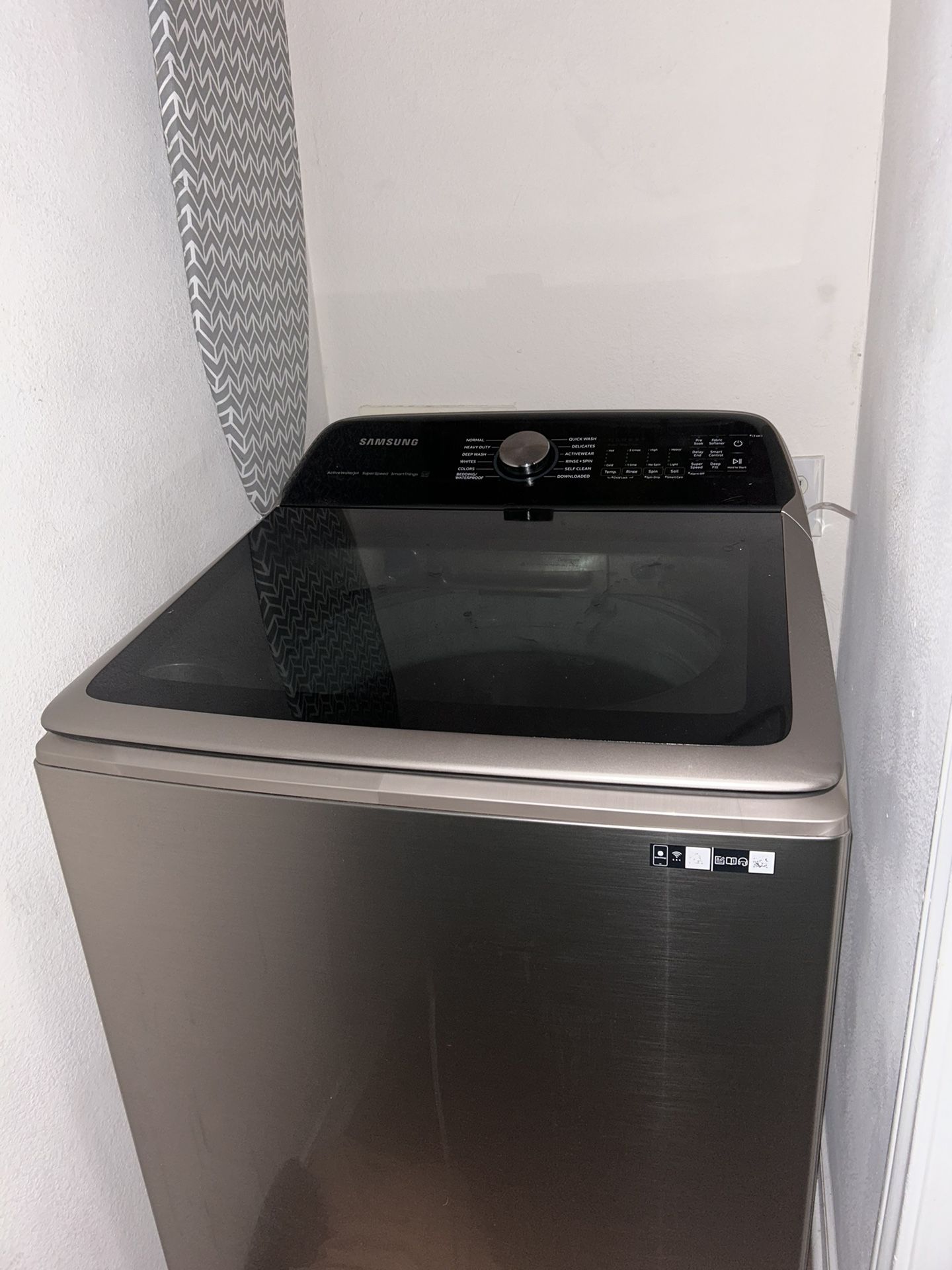2022 Samsung Champagne Top Load Washer And Dryer 