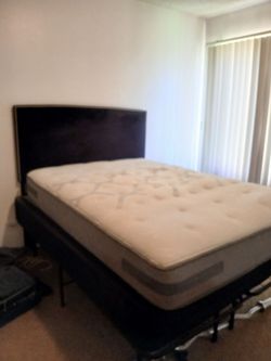 Full size bed