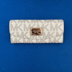 Michael Kors Purse Set’s