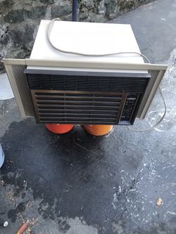 Very nice Amana Air Conditioner