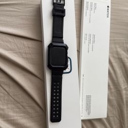 apple watch 7  new belt used about 2 times