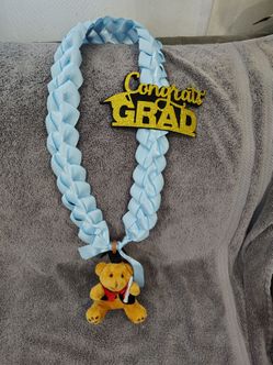 Graduation/promotion lei