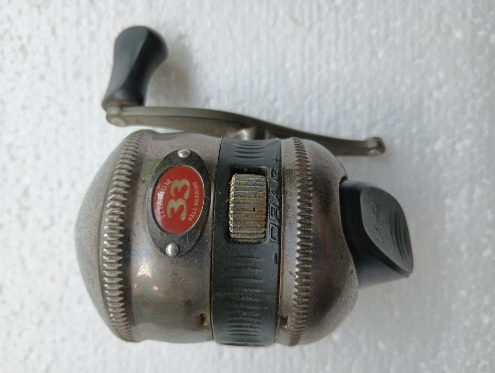 Zebco Titanium 33, Spincast Fishing Reel, 33TI - A7