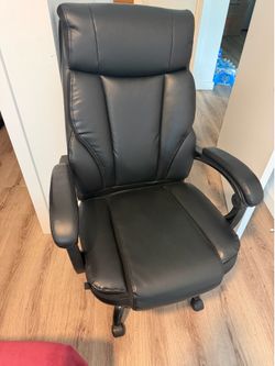 Workstation chair with recliner